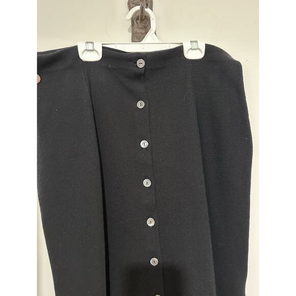 Brooks Brother Black Extra Fine Italian Merino Wool Knit Skirt Buttons Size L - Picture 2 of 6